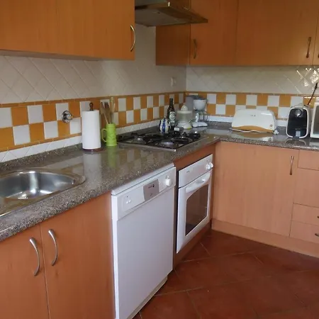 منتزه العطل Townhouse Vila Rosal Wifi & Aircon 350 From The Beach *