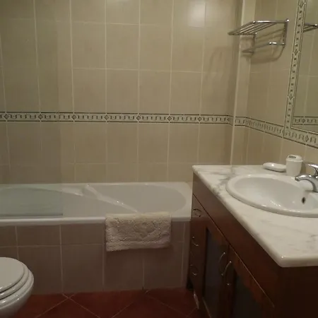 Townhouse Vila Rosal Wifi & Aircon 350 From The Beach منتزه العطل البوفيرا