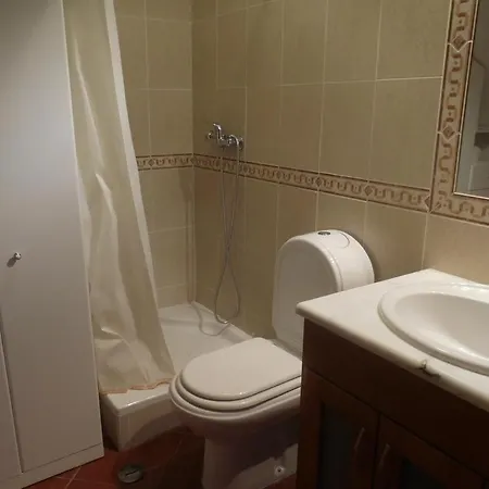 Townhouse Vila Rosal Wifi & Aircon 350 From The Beach منتزه العطل *